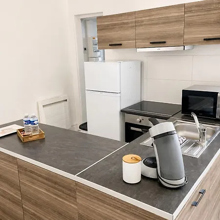 아파트 Cocon Moderne & Lumineux - Parking Plein Centre *